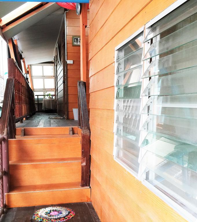 28 Rachabutr Hostel Убонратчатхани Номер фото
